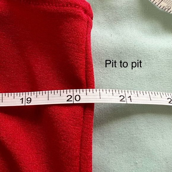 Quacker Factory Women’s Red Sparkle N’ Shine Tank Top - Picture 6 of 7